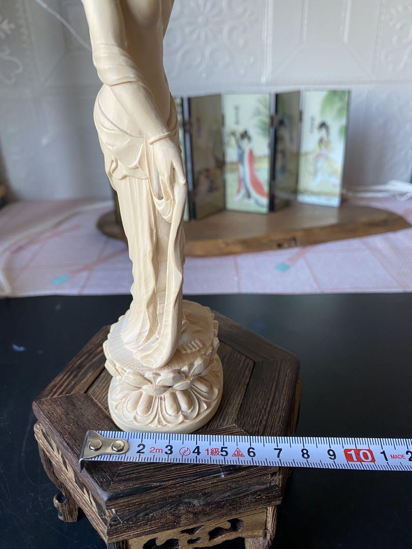 仏教美術 仏像 精密彫刻 観音菩薩 手職人手作り　高級天然柘植木彫り彫刻 置物