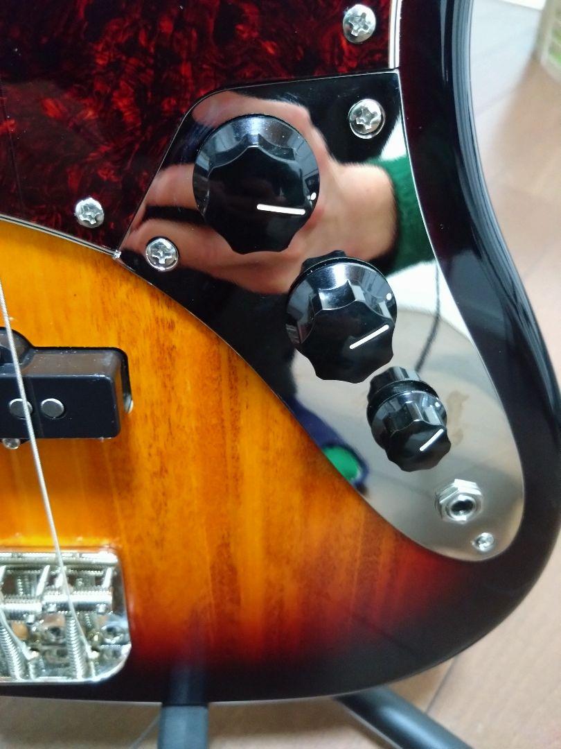 Squier　ClassicVibe　60s jazz bass