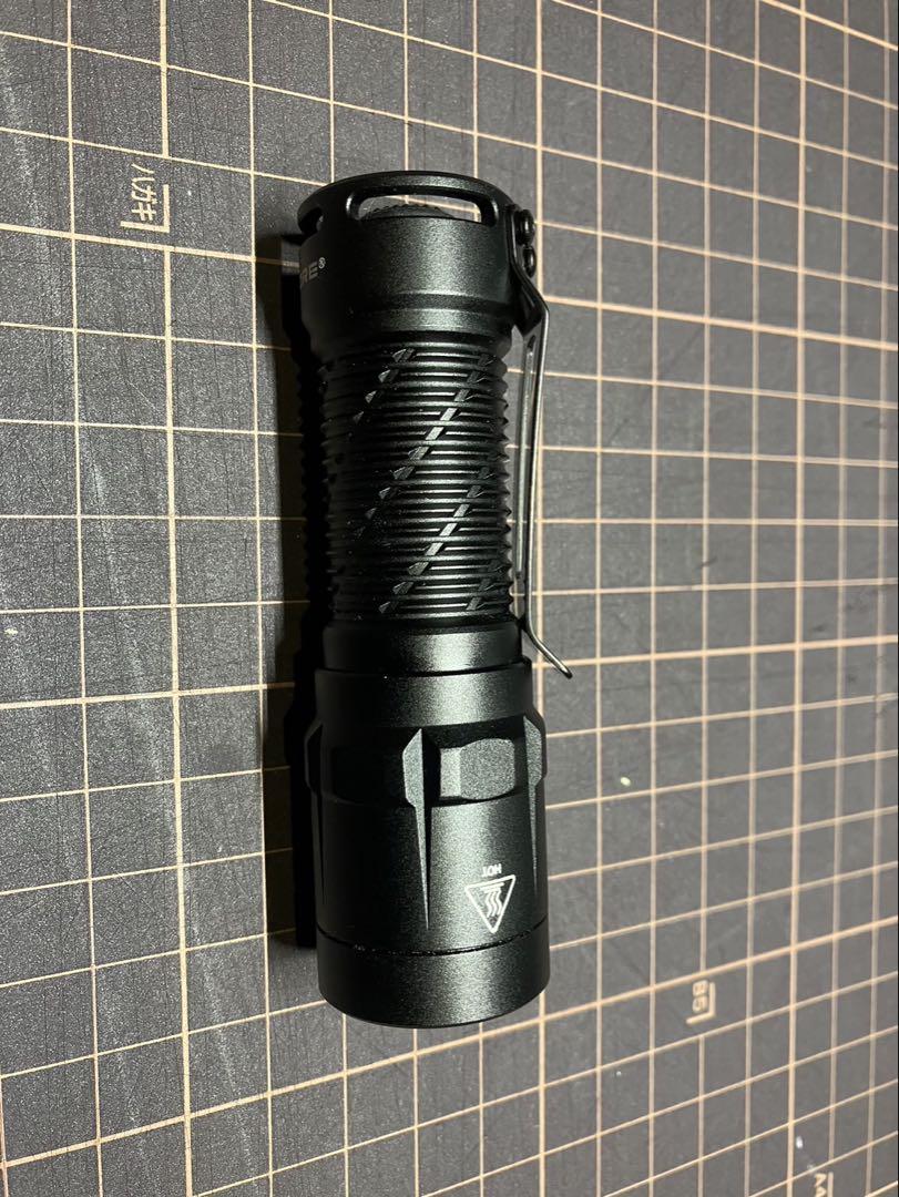 ライト・ランタン SUREFIRE E2D LED & NITECORE MT1C Pro