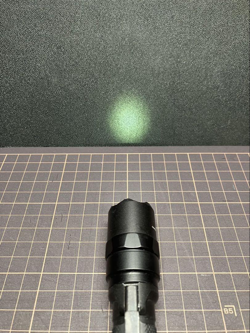 ライト・ランタン SUREFIRE E2D LED & NITECORE MT1C Pro