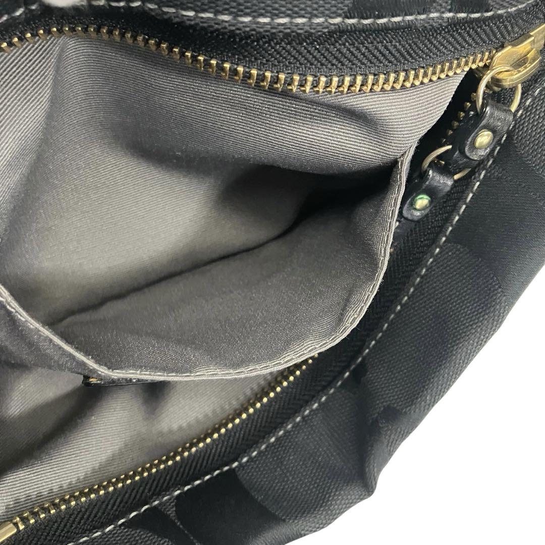 コーチ シグネチャー キャンバス アクセサリーポーチ ￼40347