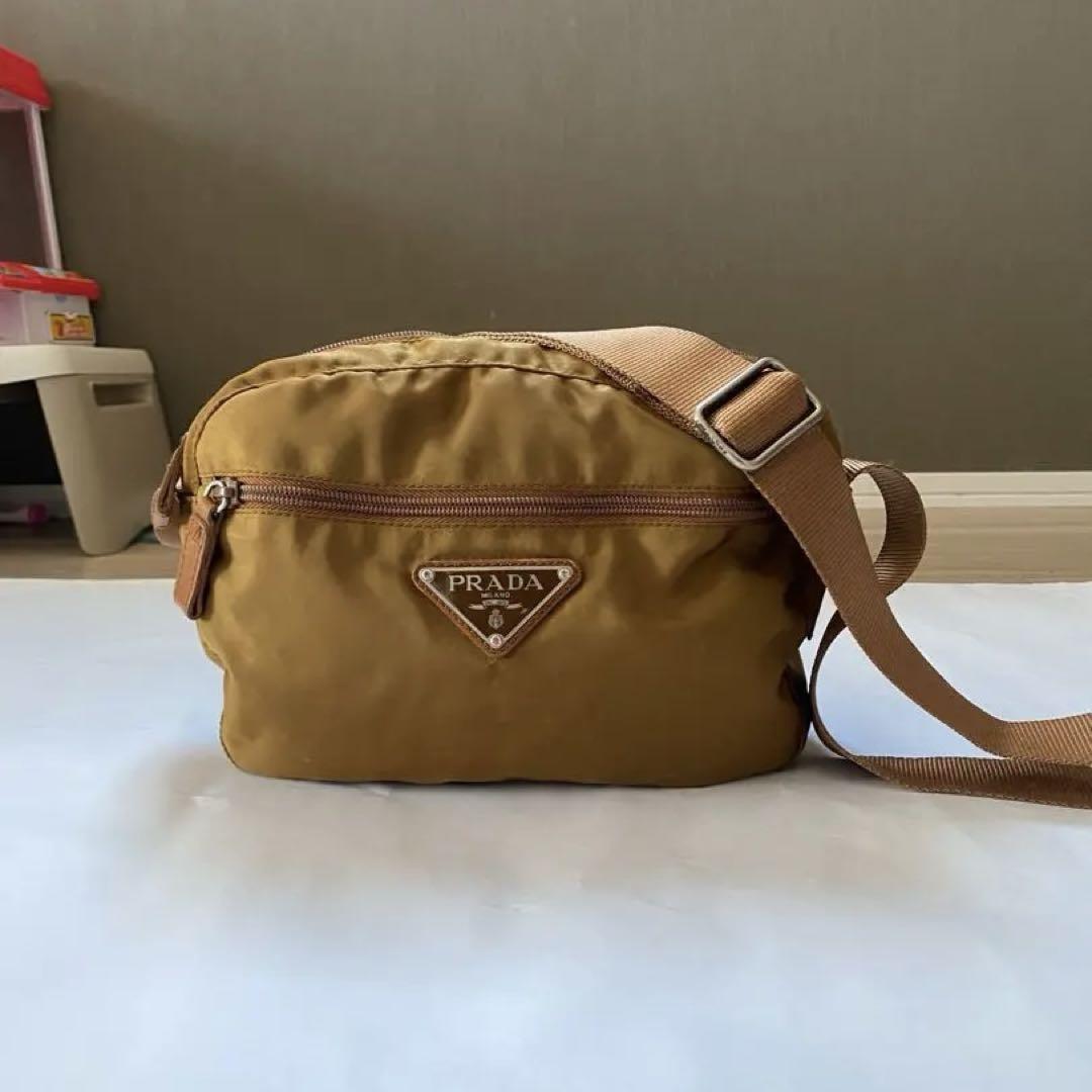 【お気に入り】 プラダ PRADA ナイロン ブラウン ショルダー バッグ