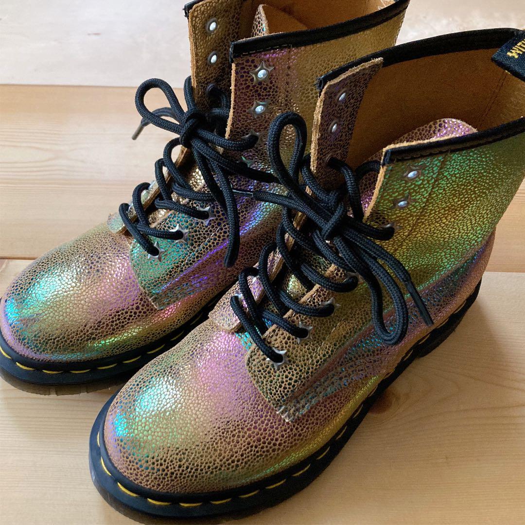 ドクターマーチン☆レインボーブーツ mv.church