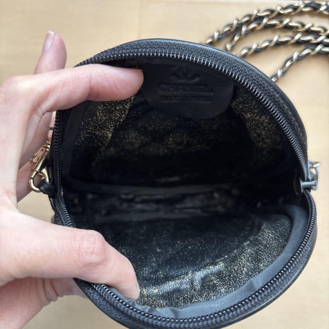 CHANEL ブラックレザー ショルダーバッグ