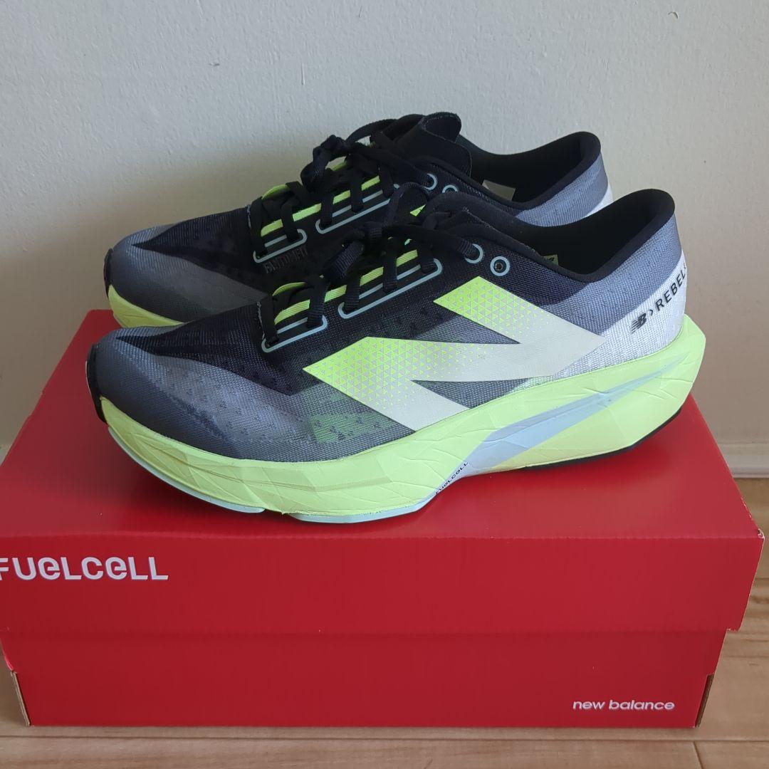FUELCELL REBEL  V4   27センチ