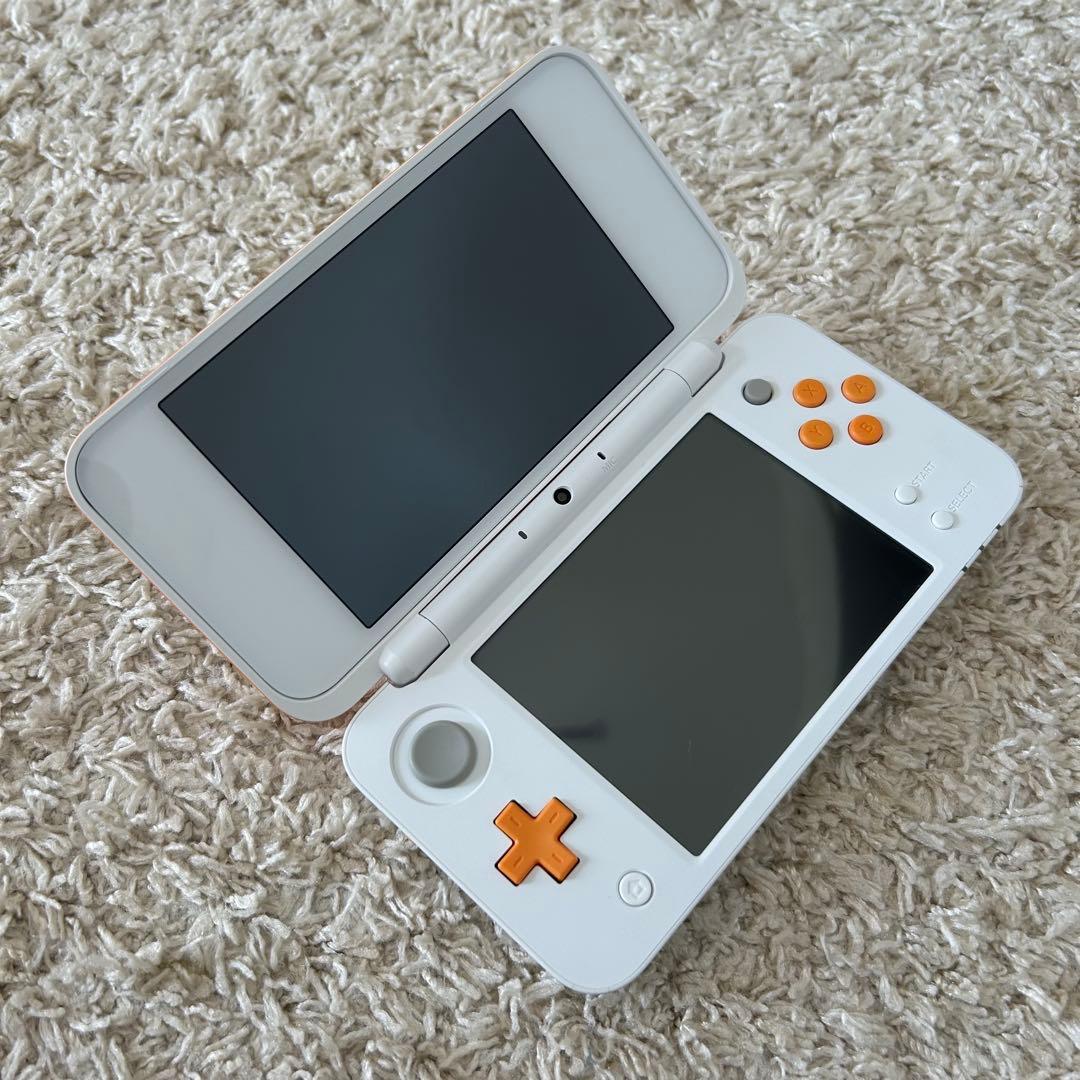 ホワイト