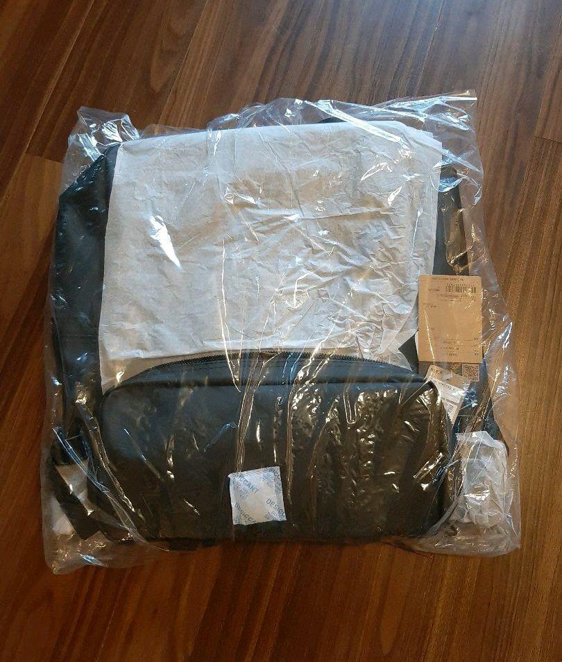 ノースフェイス　リュック　30L ブラック　ヒューズボックス2