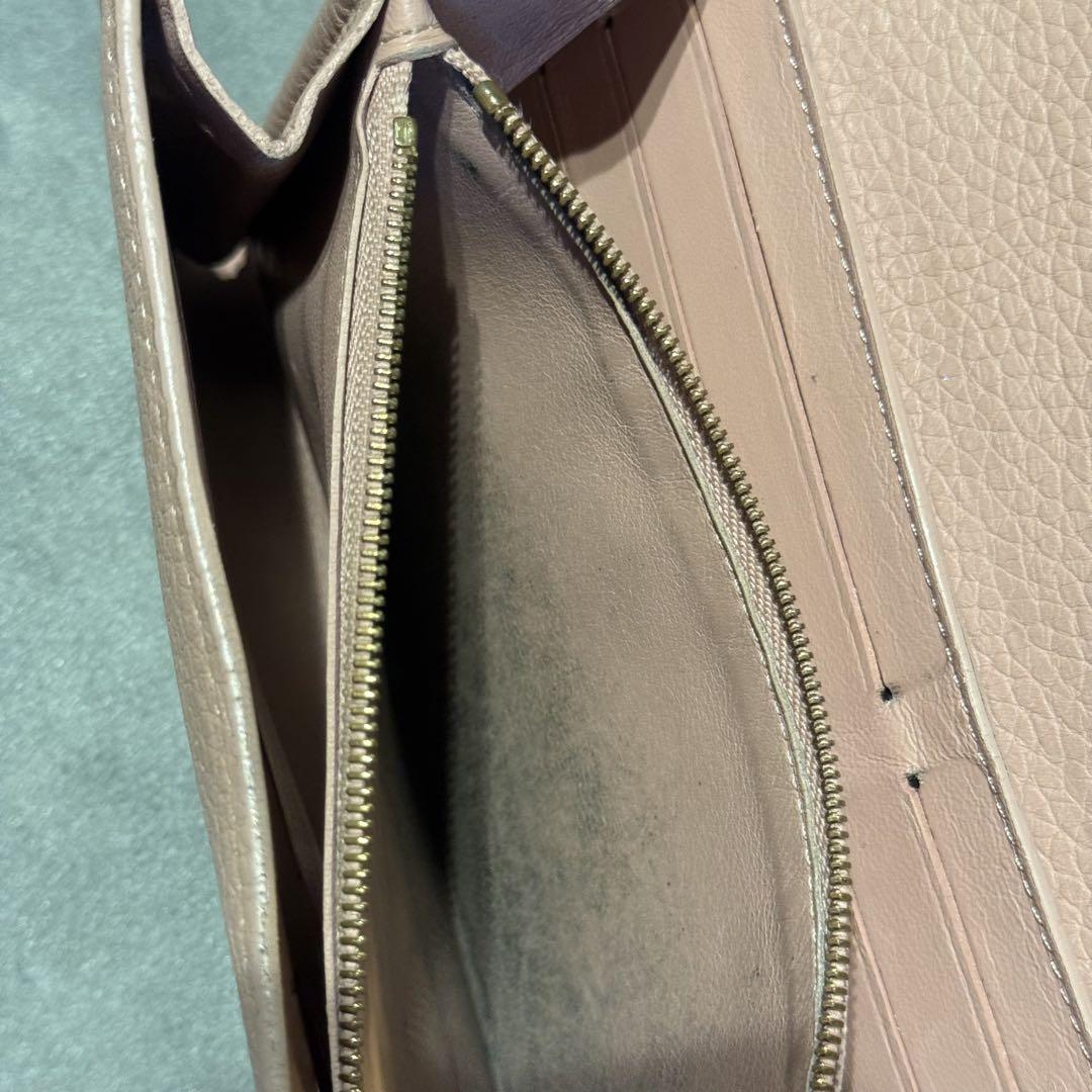 Louis Vuitton ピンク 二つ折り長財布 ポルトフォイユカプシーヌ
