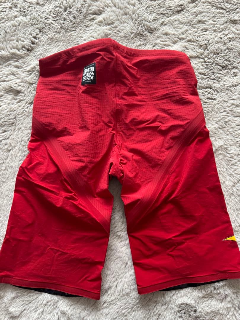 みらい　Mizuno 競泳水着 GX・SONIC6 ET レッド M