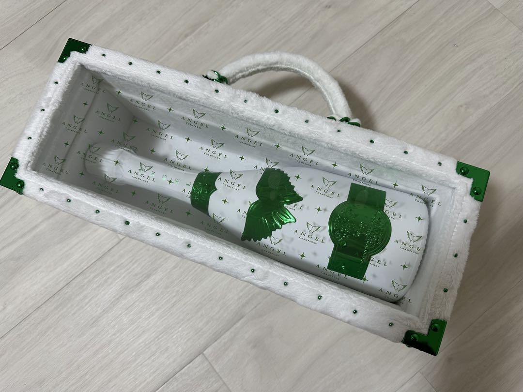 新品　正規品　エンジェル　ホリデー　グリーン ファー