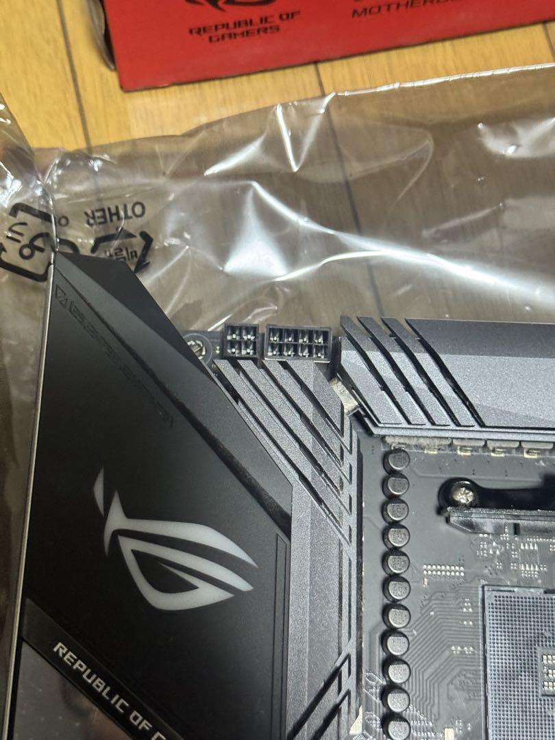 ASUS ROG X570-f GAMING マザーボード