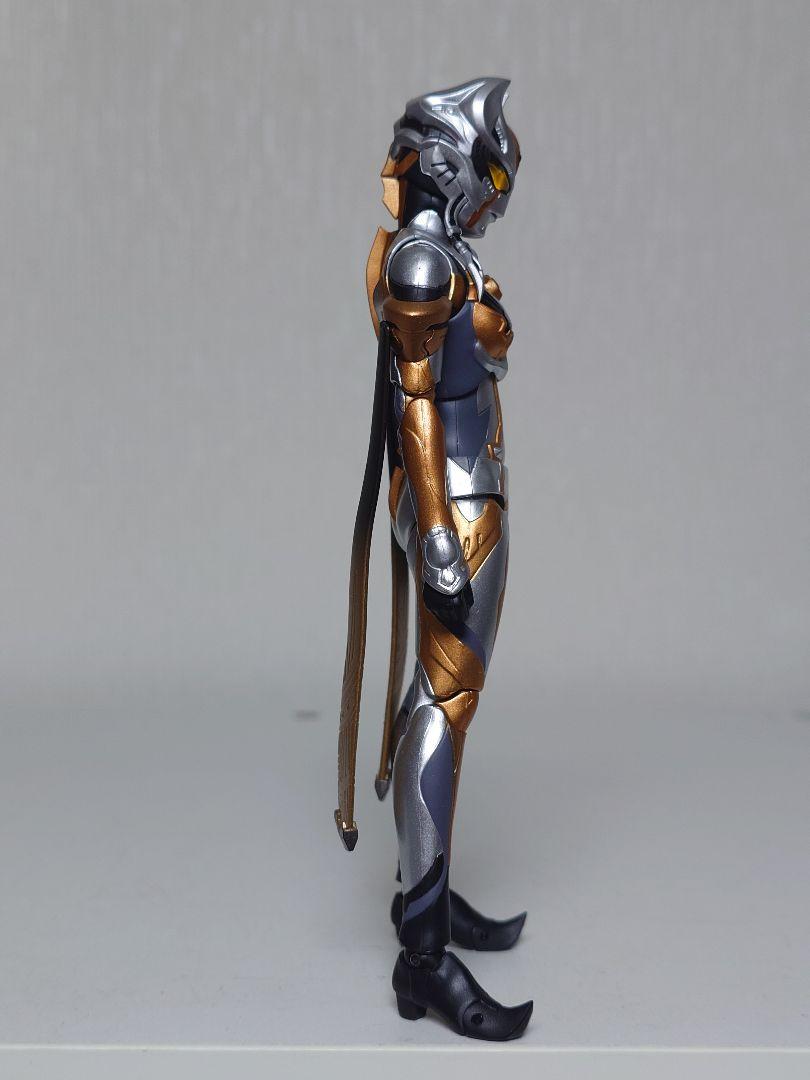 カルミラ フィギュア目立った傷や汚れなし