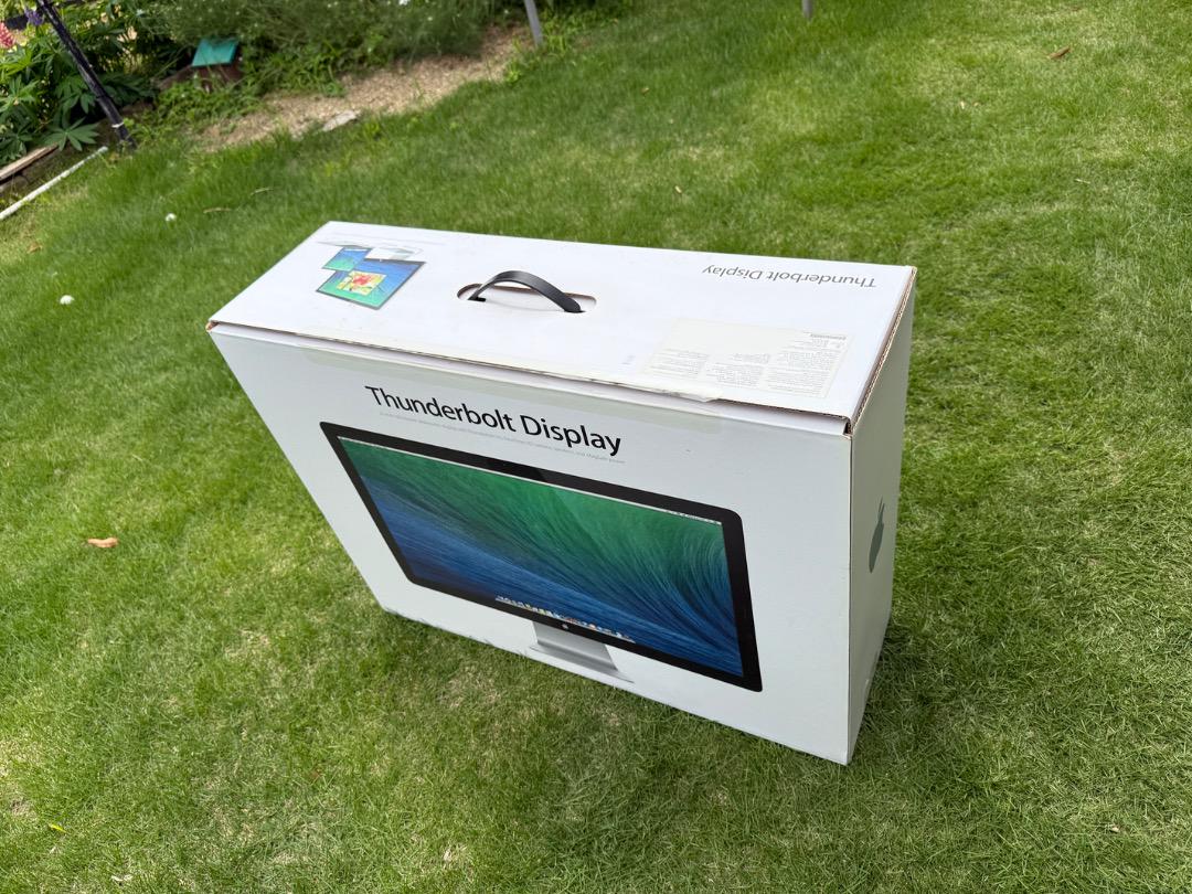 Apple Thunderbolt Display 27インチ