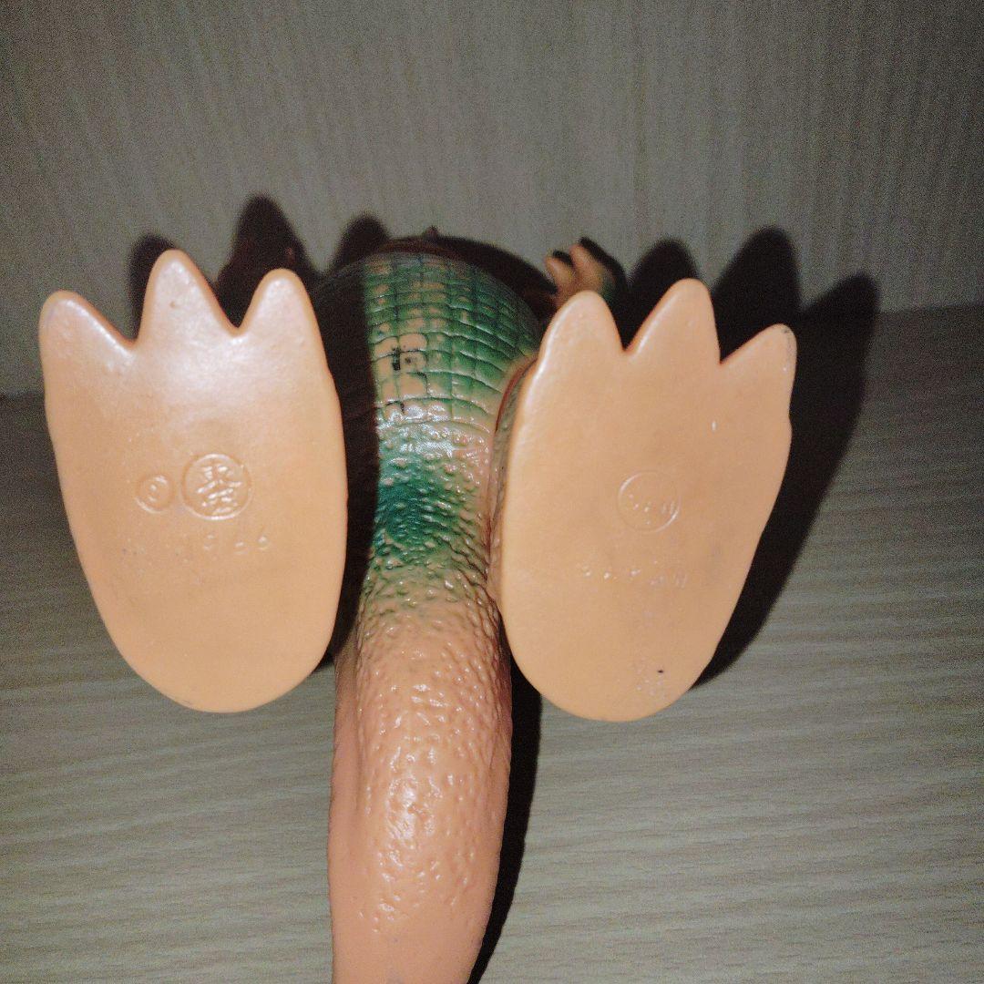 バラゴン