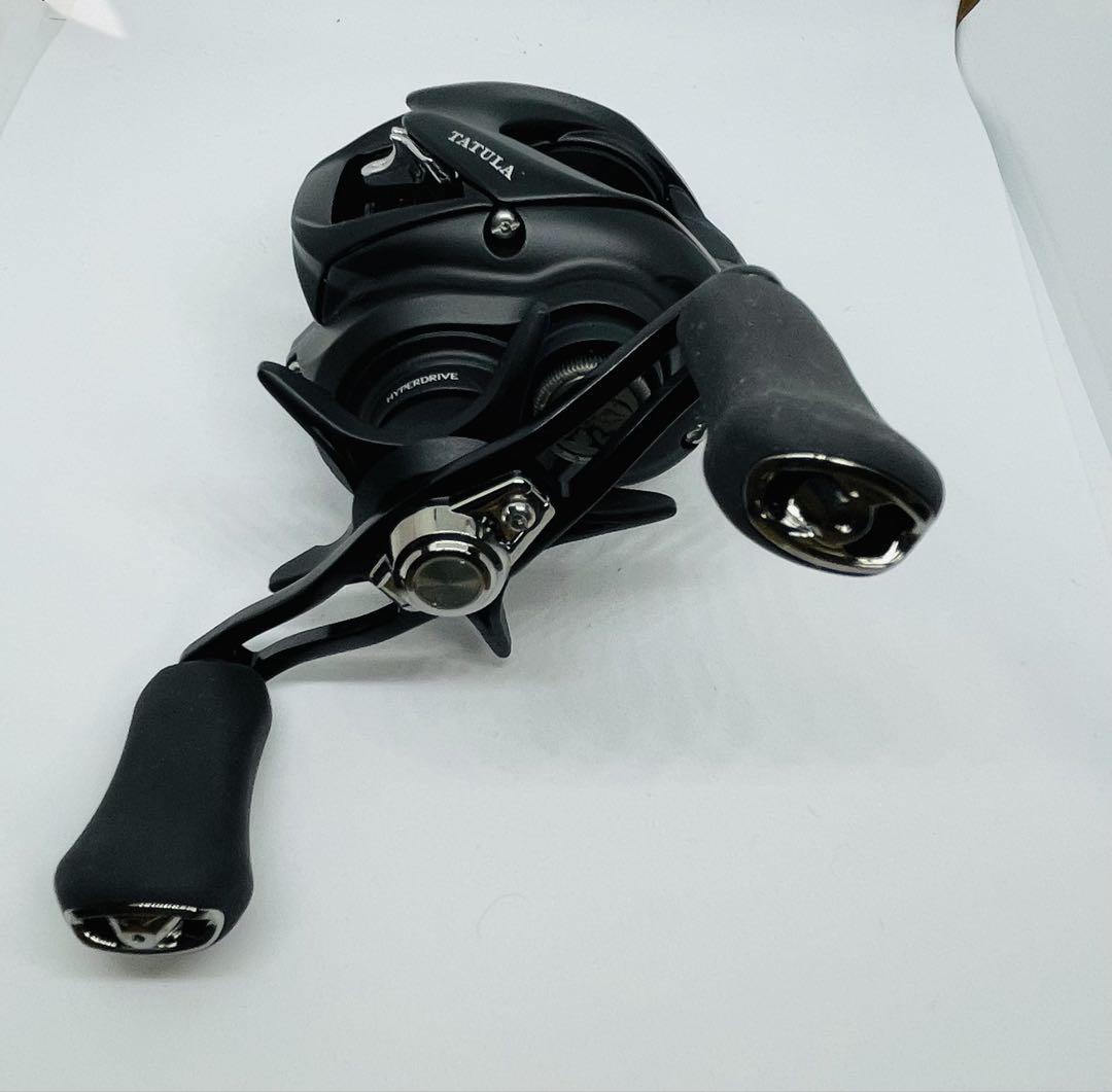ダイワ タトゥーラ TW 100HL (リール) 価格比較 - 価格.com
