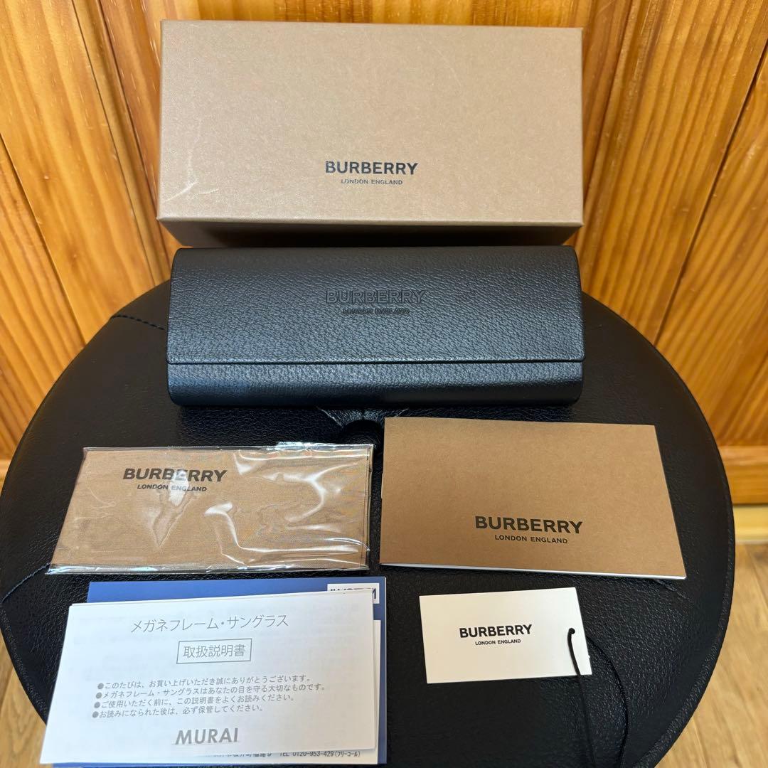 美品 BURBERRY バーバリー ラウンド メガネ BE2317 3831 美品 BURBERRY バーバリー ラウンド メガネ BE2317 3831