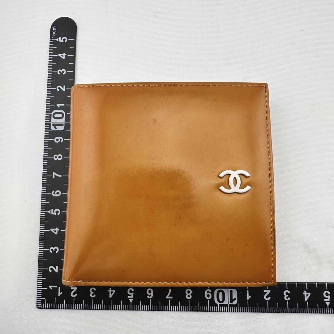 二つ折り財布