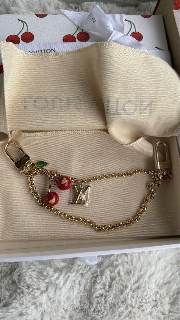 希少コラボ【LOUIS VUITTON x TM】バッグチェーン チェリー GOLD LV x TM Cerise Bag Chain S00 - Women - Accessories | LOUIS