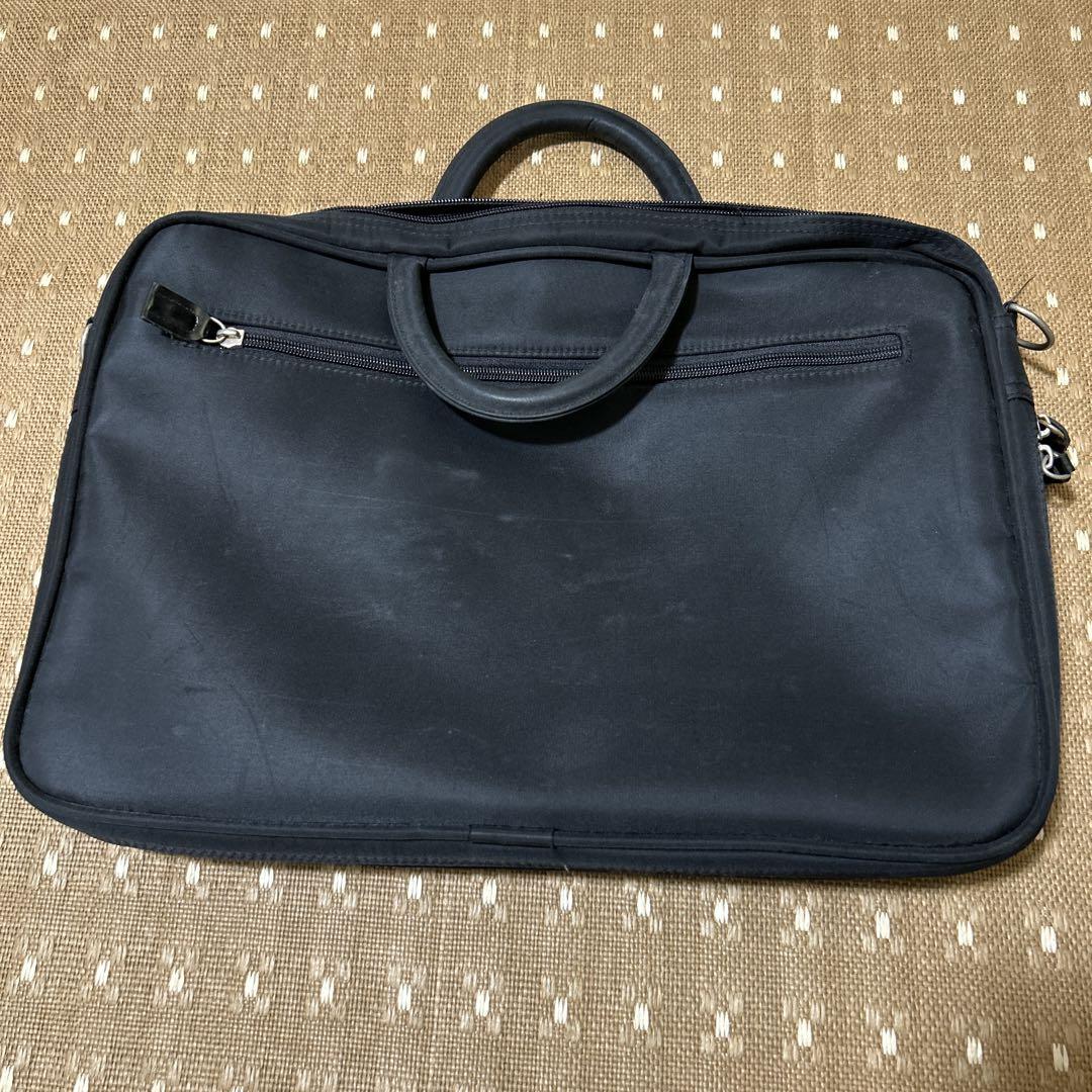 PRADA ビジネスバッグ　肩紐無し
