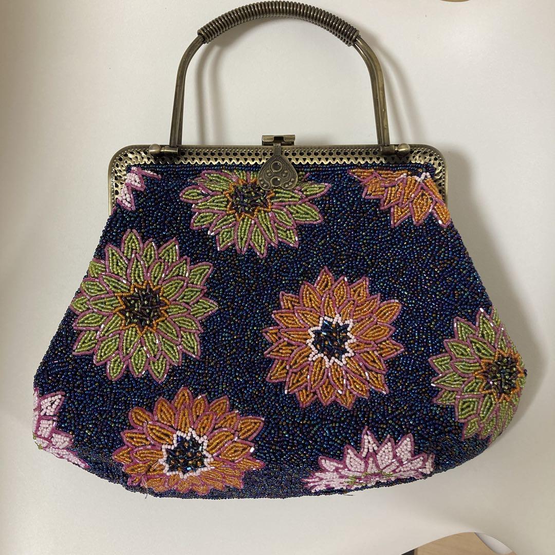 バレンティノビーズ刺繍バッグ 2025年最新】ヴァレンティノ バッグ ビーズの人気アイテム