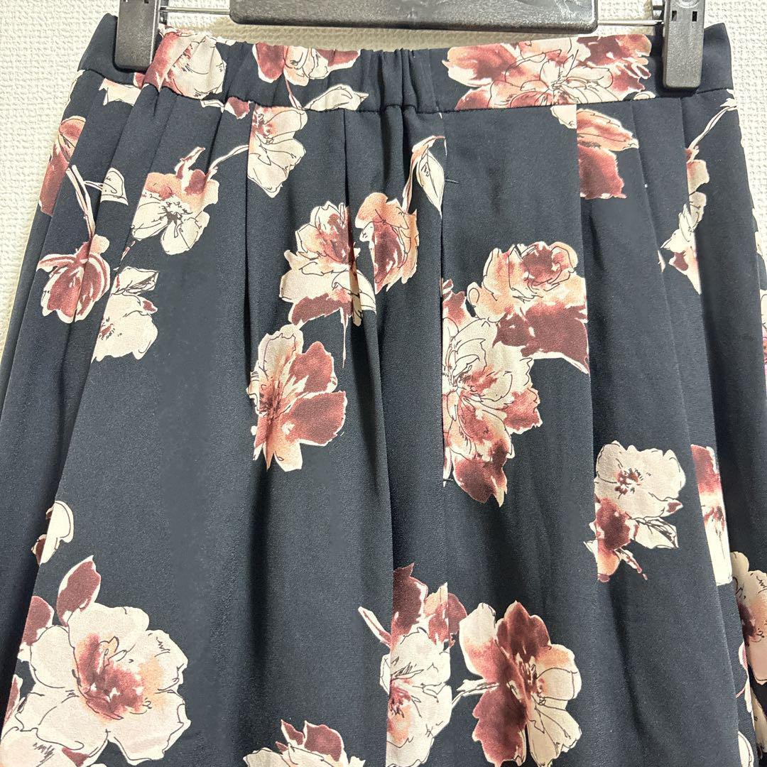 美品★セブンアイディコンセプト　花柄スカート　スナイデル好きに◎ ☆美品☆ 7-ID concept セブンアイディ 花柄 スカート Mサイズ