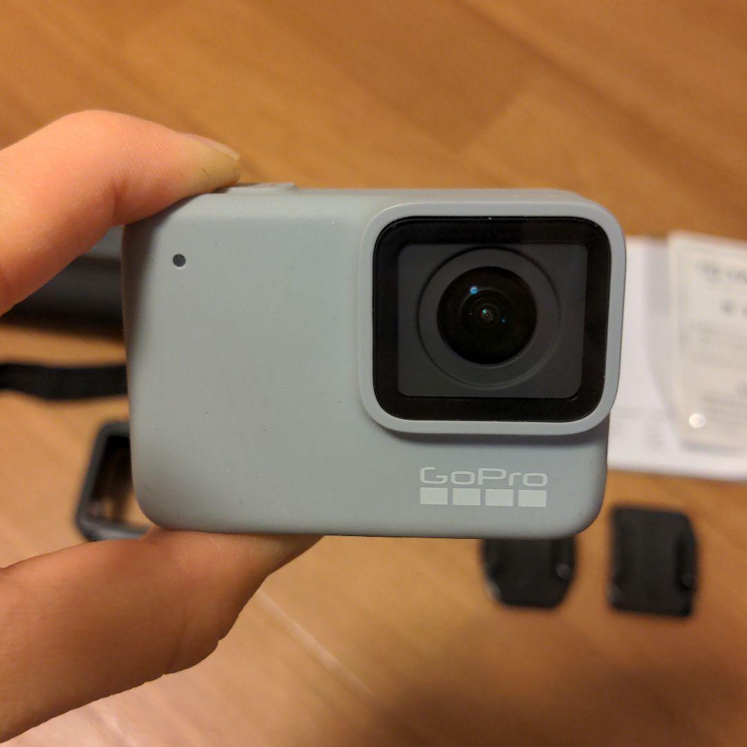 よろしくお∧ GoPro HERO7 WHITE 3wayと防水ハウジング付 GmNVh-m48993089446 ルカリ