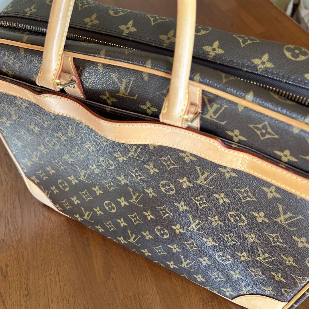 LOUIS VUITTON ショルダーバッグ　ブリーフケース　アタッシュケース