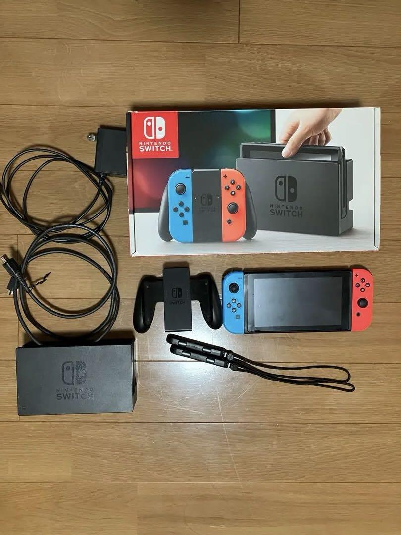 Nintendo Switch 本体 ネオンレッド/ブルー　switchケース付