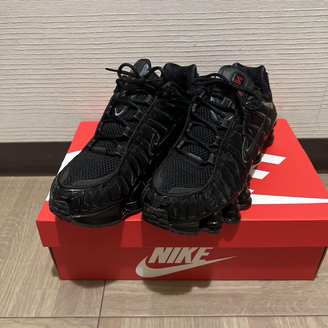 NIKE SHOX TLブラック