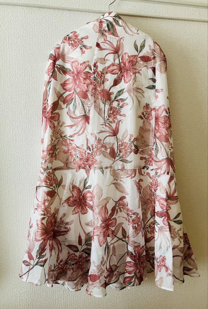 【美品】Apuweiser-riche フラワープリントフレアスカート 花柄