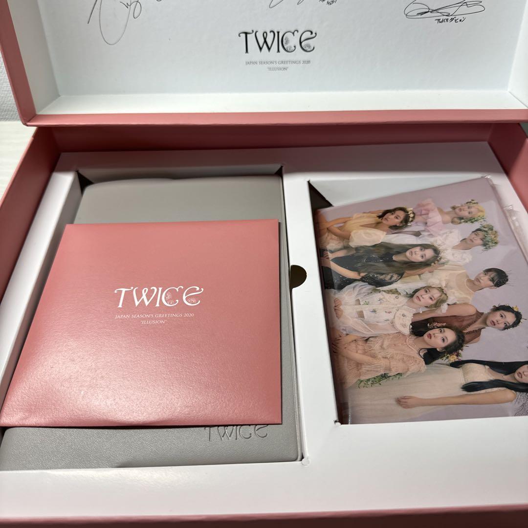 TWICE 2023年カレンダー サイン入り