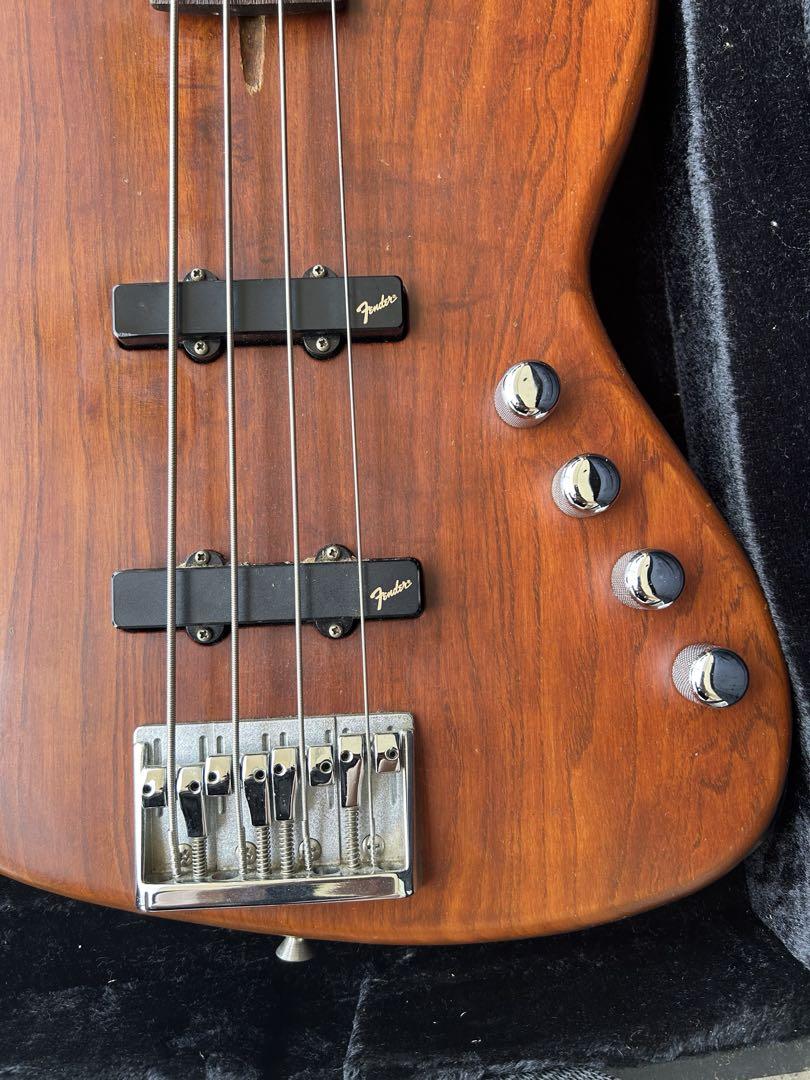 DickNIQ専用ハードケース付 Fender Japan Jazz Bass