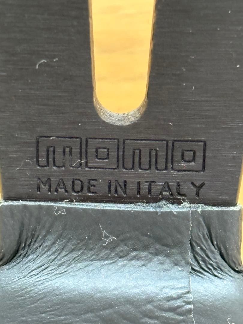 momo DRIFTING ステアリング 本体MOMO TRITUETUBI_COM