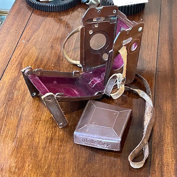ローライフレックス　２眼レフカメラ　2.8 ROLLEIFLEX