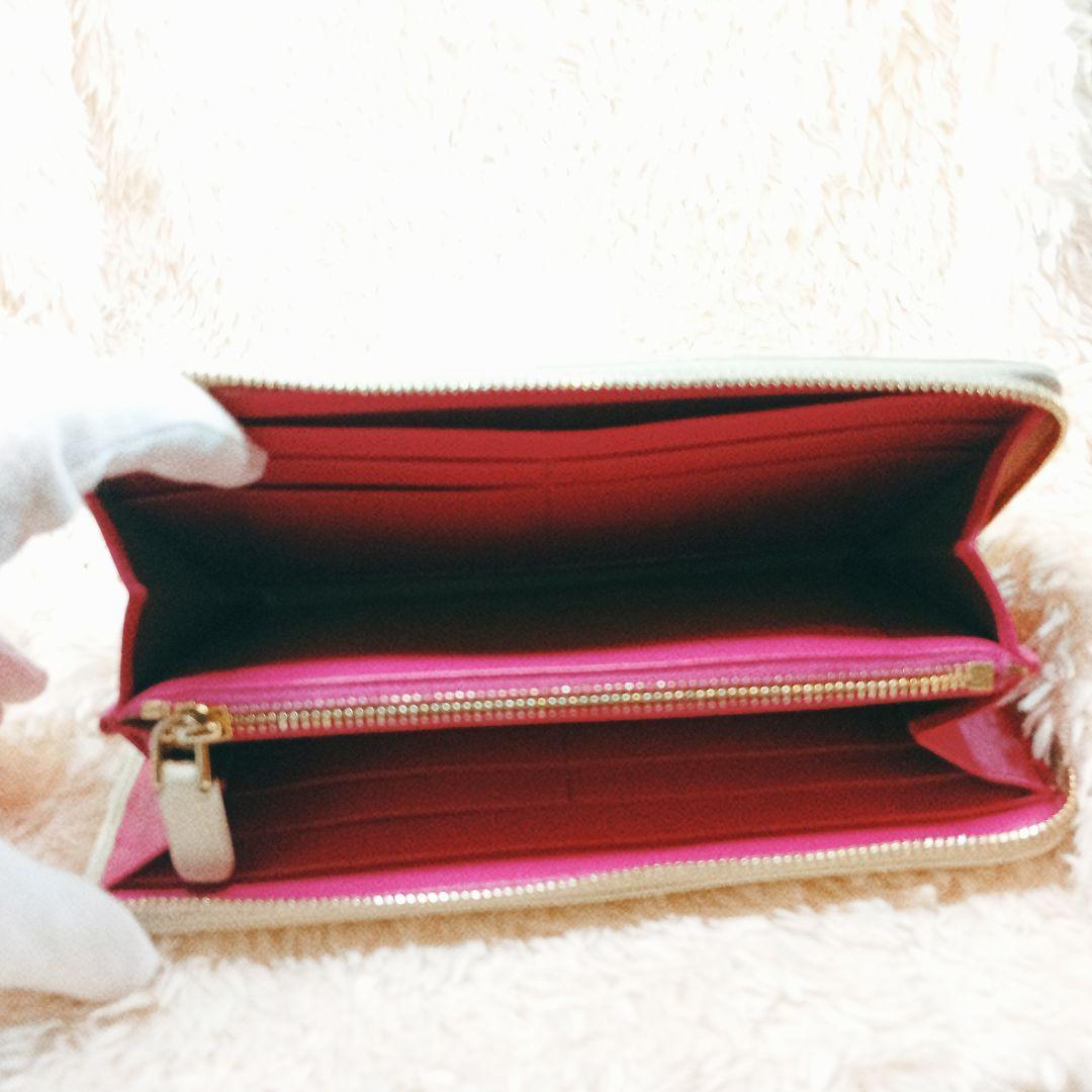 期間限定 セール - 売れ筋ランキングをチェック BVLGARI【ブルガリ】ホワイトレザー長財布 ジッパー式 小物