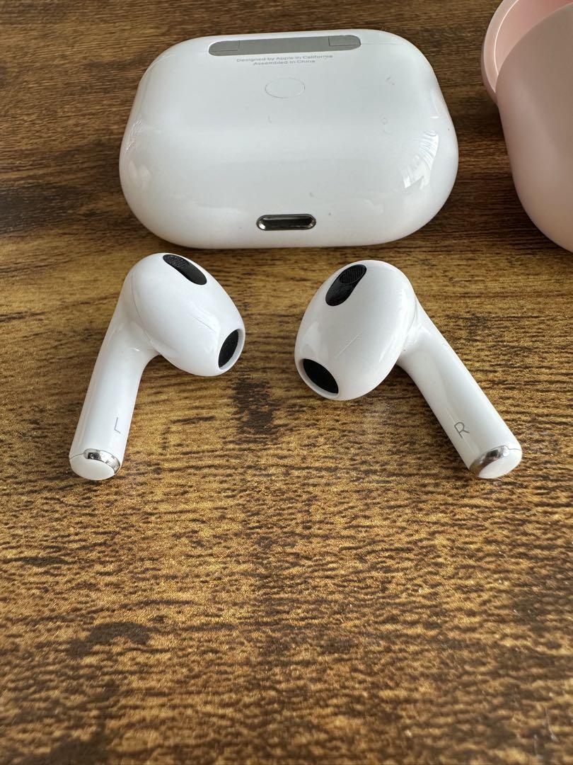 (正規品)AirPods 第三世代
