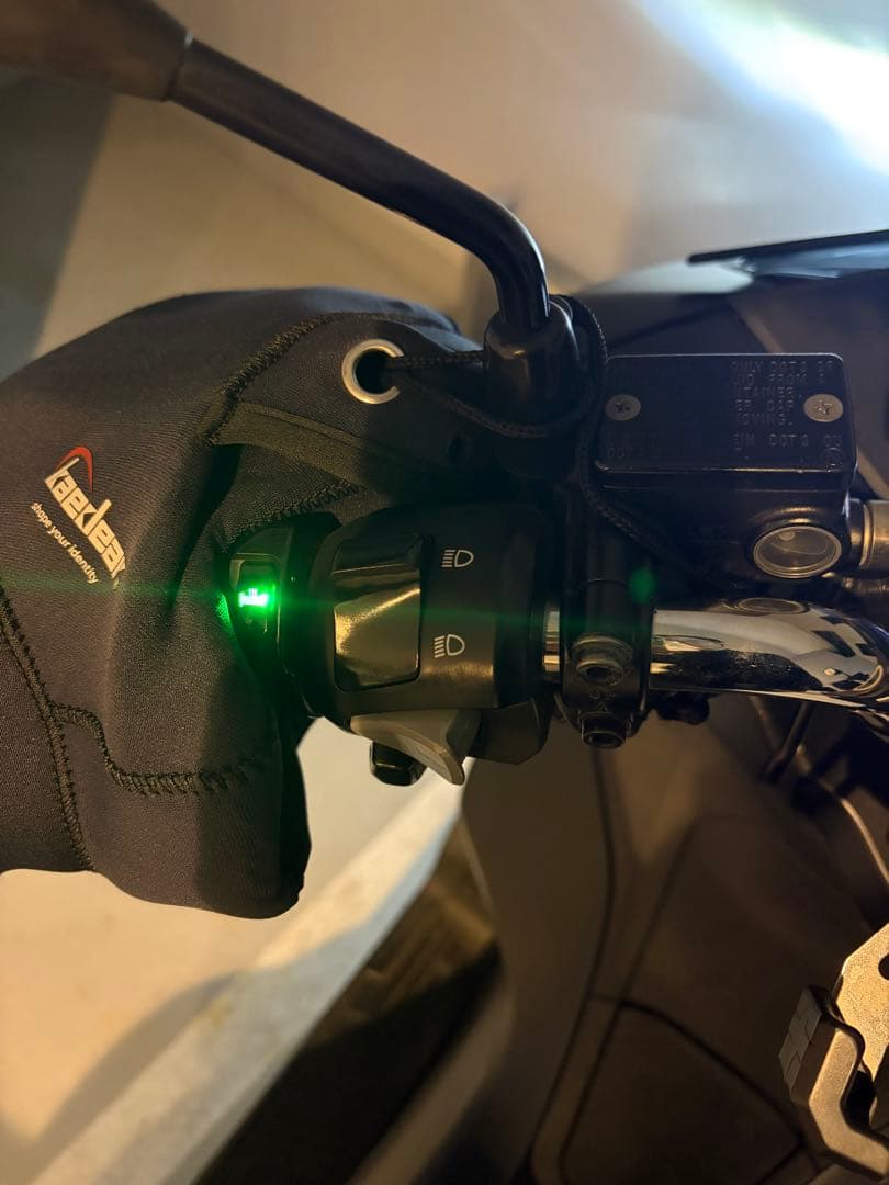 ホンダ PCX160(2BK-KF47)マットブラック⒍1万キロ ホンダ PCX160(2BK-KF47)マットブラック⒍1万キロ