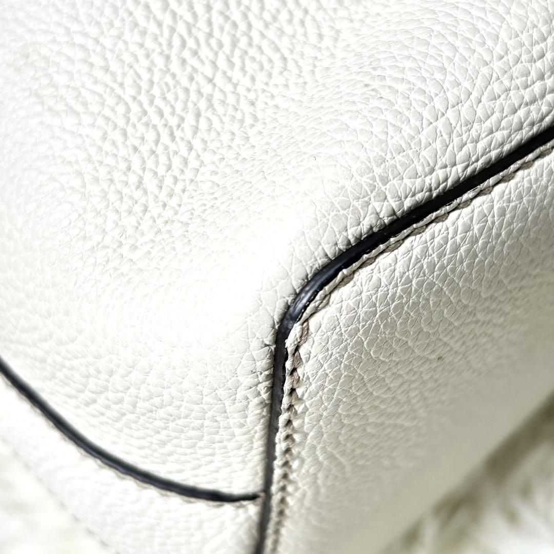 【美品】FURLA フルラ コスタンザ 2way ショルダーバッグ レザー 白