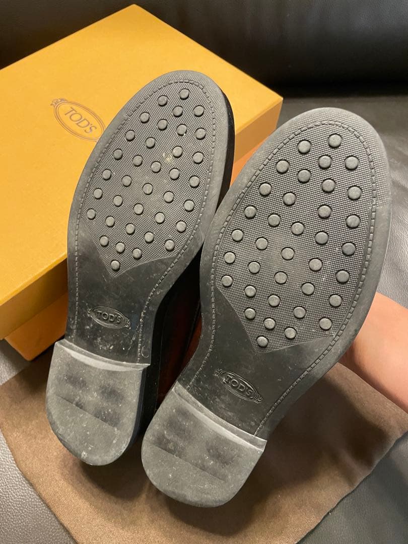 TOD'S ブラウン ローファー 金具付き