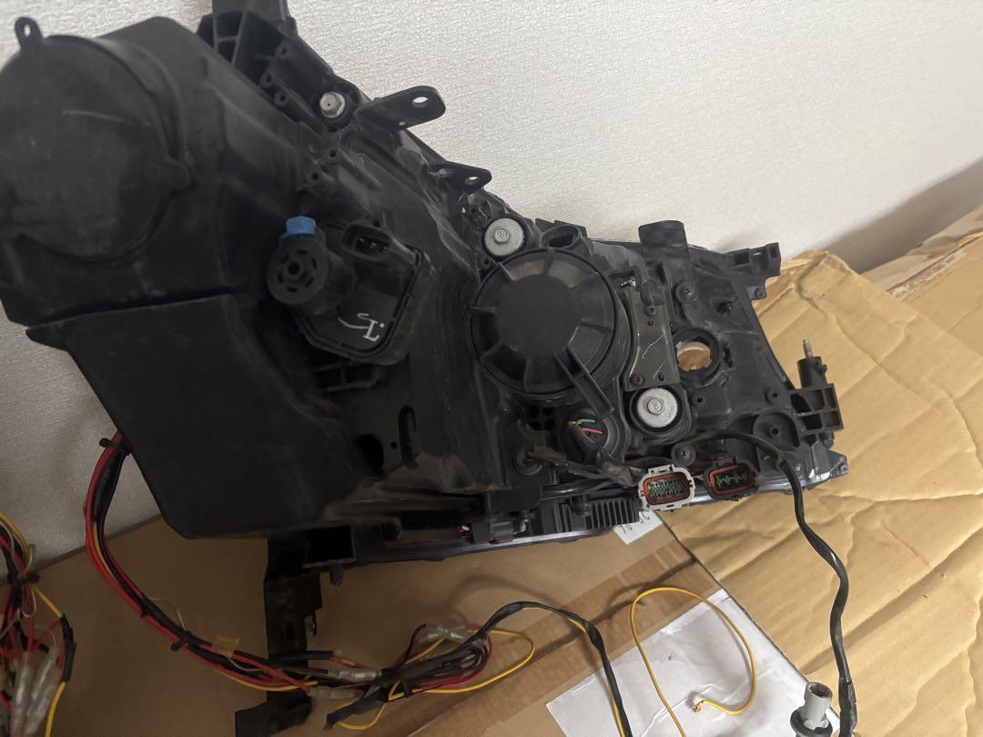 y50 フーガイカリングヘッドライト