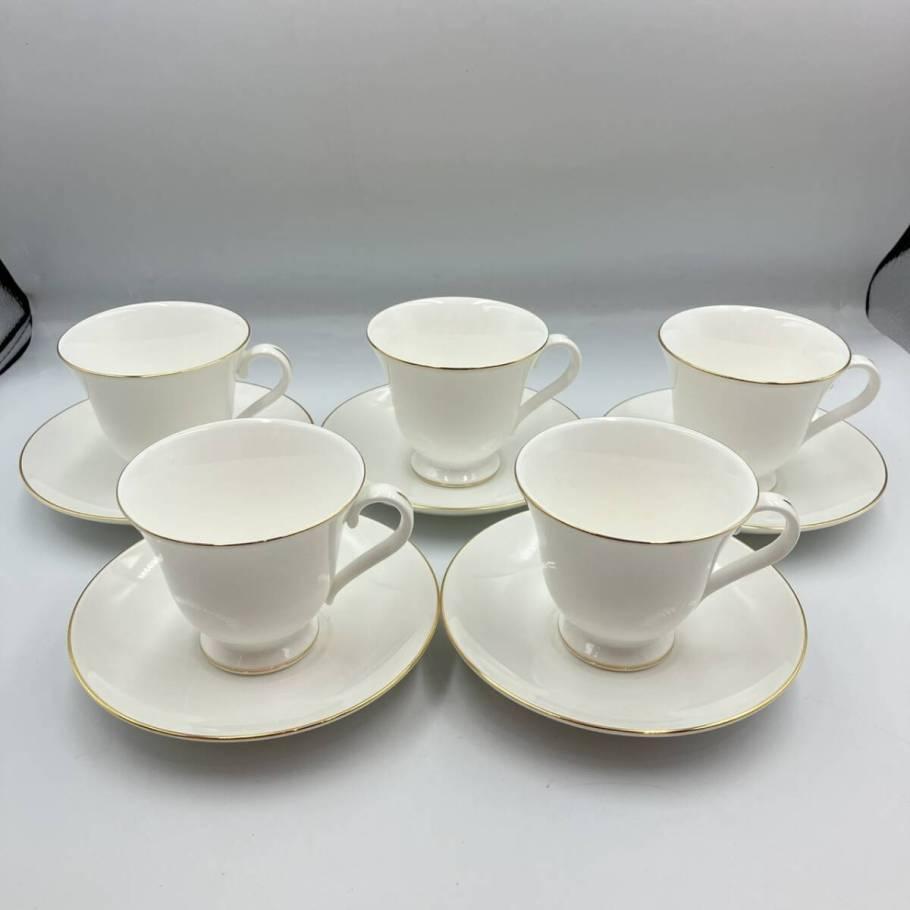 コーラカップとソーサー5食器セットです