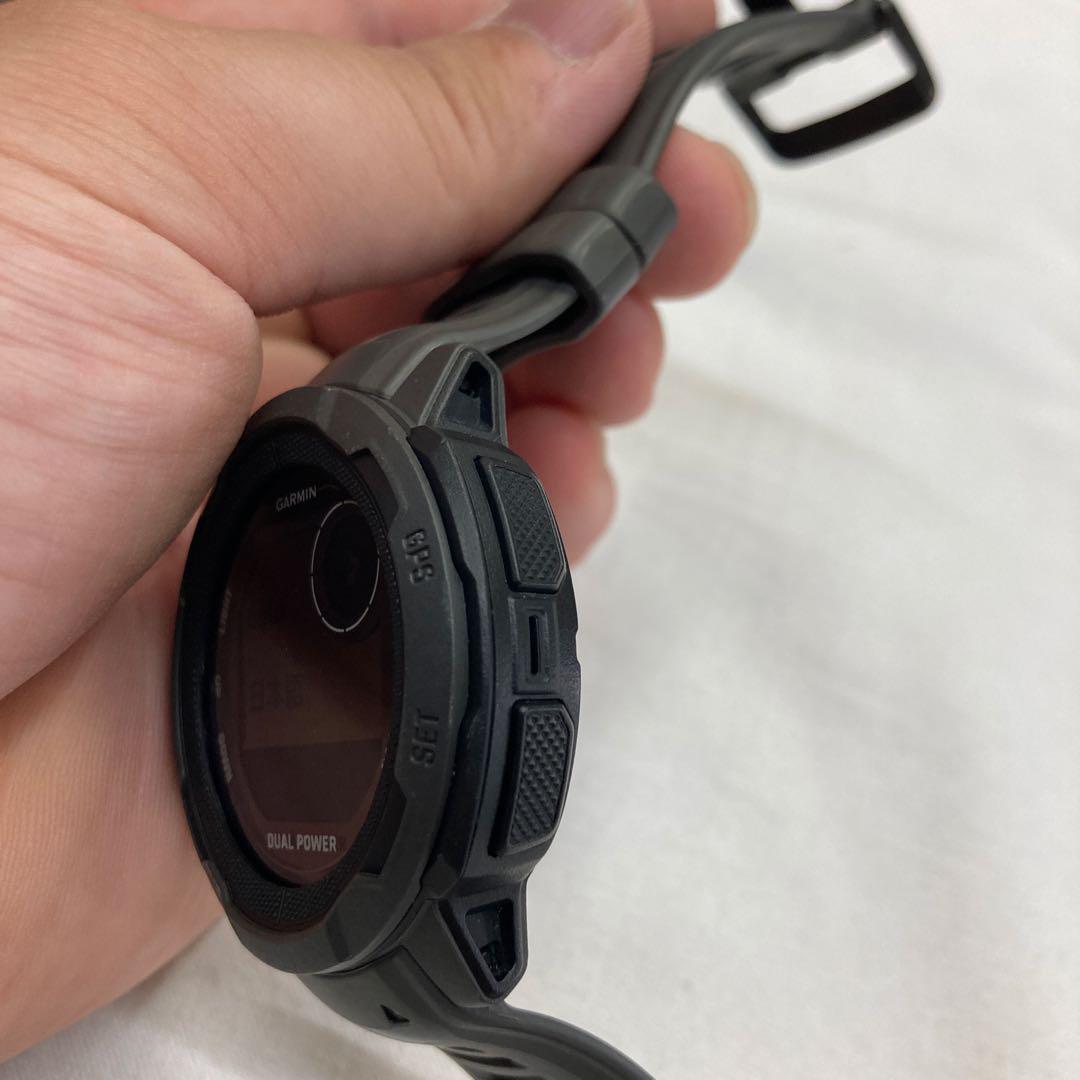 GARMIN タフネスGPSウォッチ