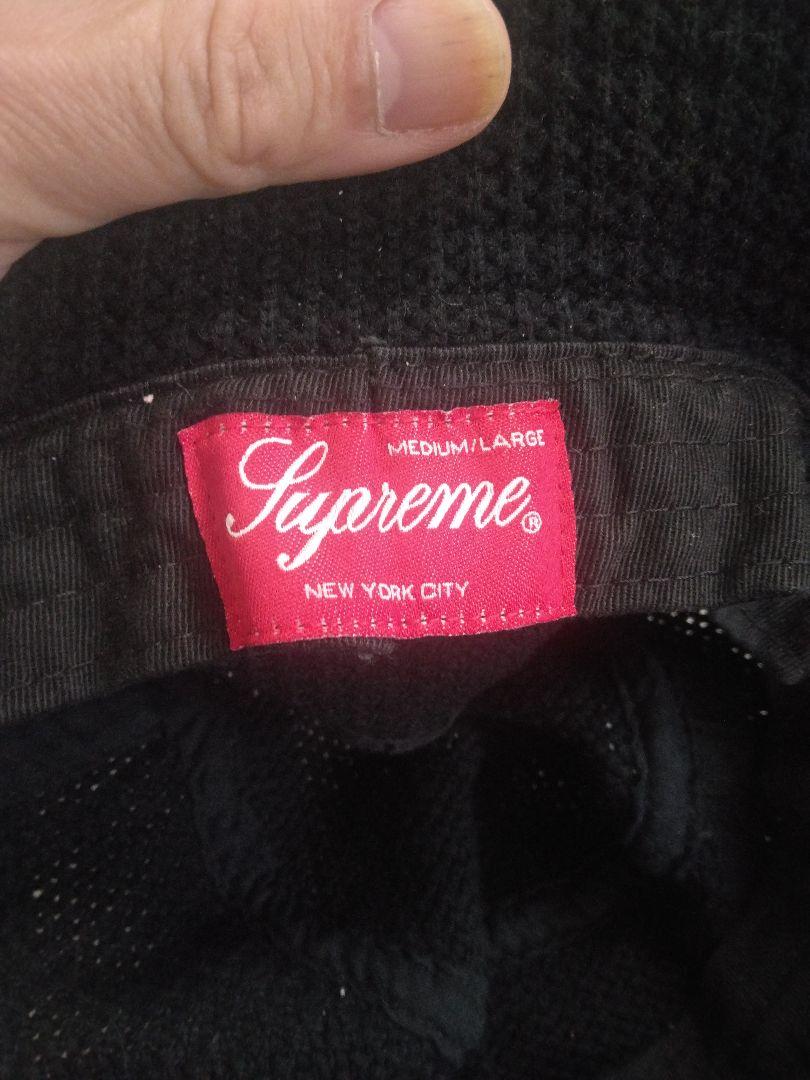 Supreme ロンT（白） ＆メッシュキャップ（黒）