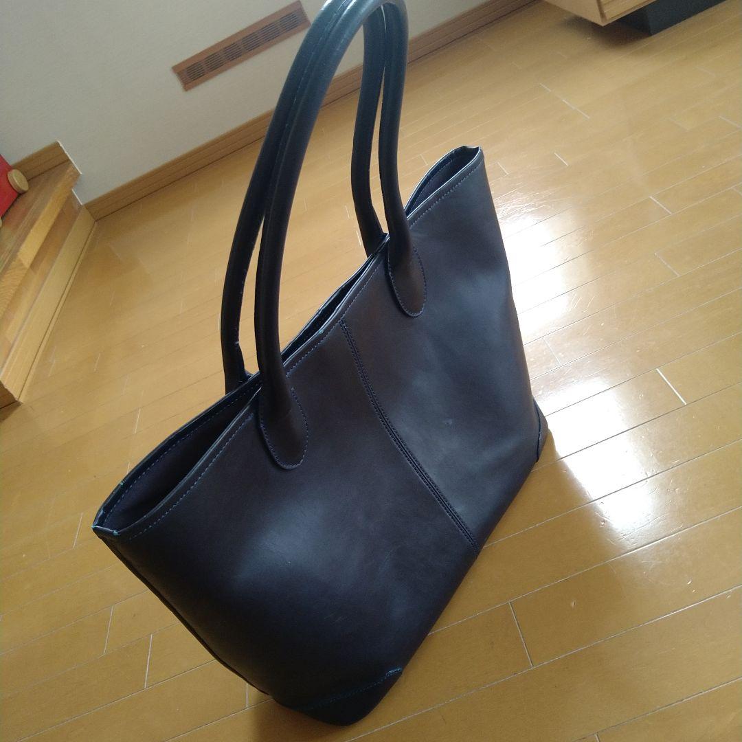 BEAMS　レザートートバッグ（ネービー）