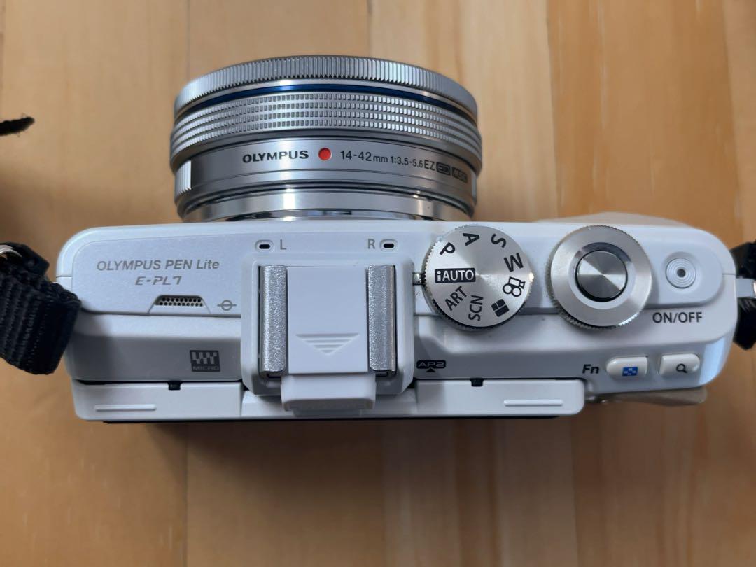 OLYMPUS PEN Lite E-PL7 ホワイト
