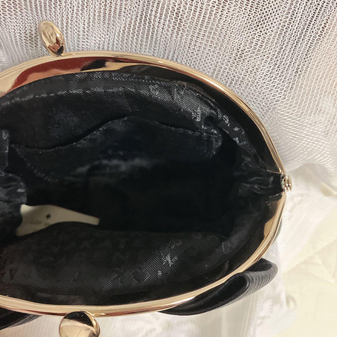 【限定セール！】 kate spade 黒 ビッグリボン付きコインケースポーチ がま口 小物