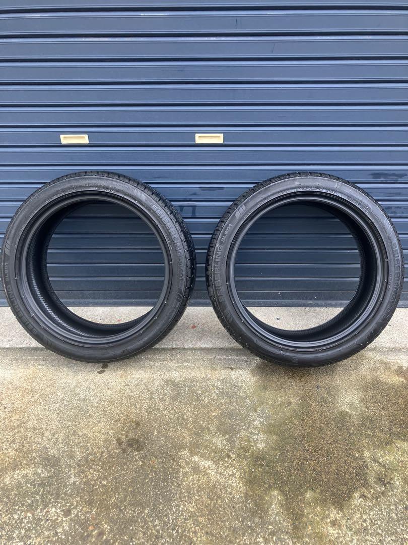 セイバーリング215/45R17 91W