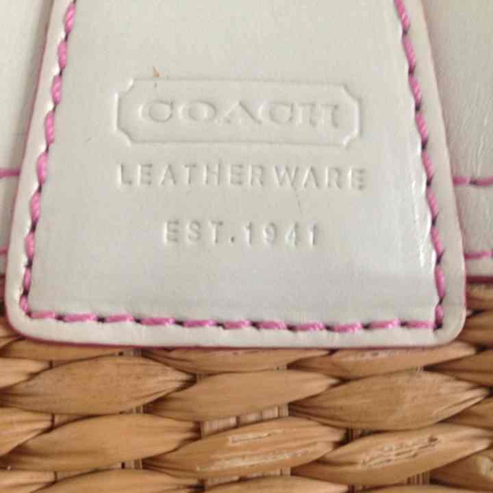 COACH フラワーストローカゴハンドバック