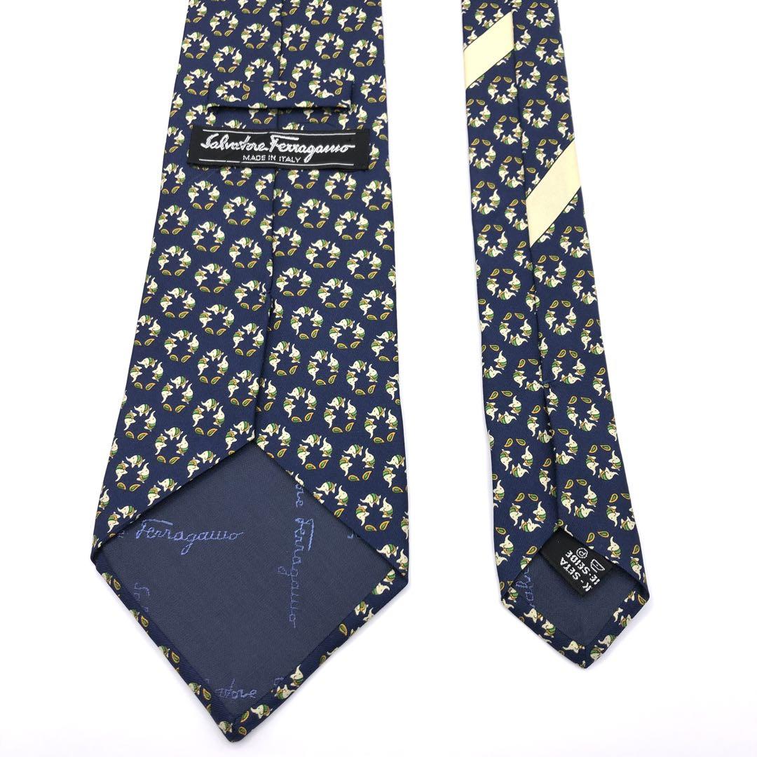 【美品】Salvatore Ferragamo ネクタイ 動物 小紋 紺 シルク