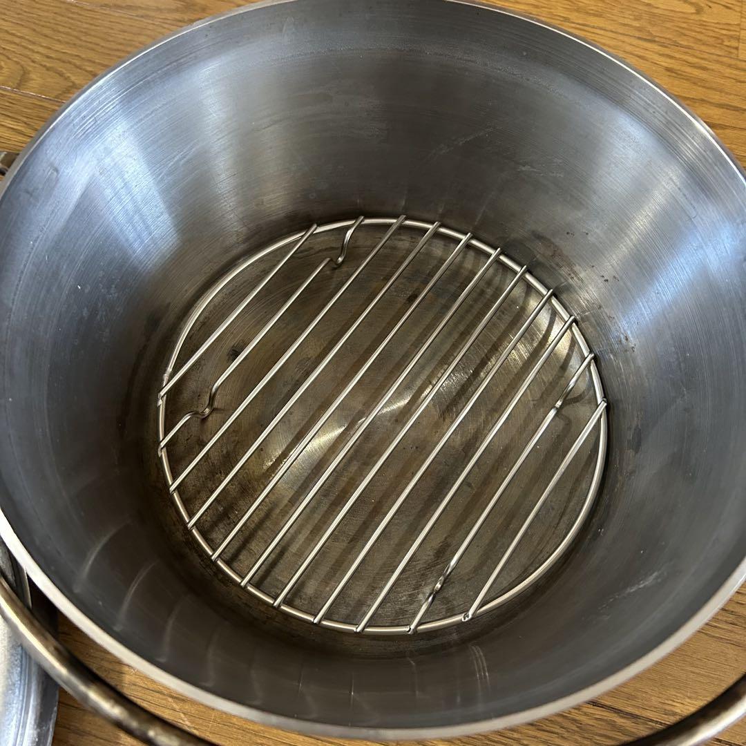 SOTO ダッチオーブン 10インチ　直径約24cm 蓋・網付き　収納ケース付き
